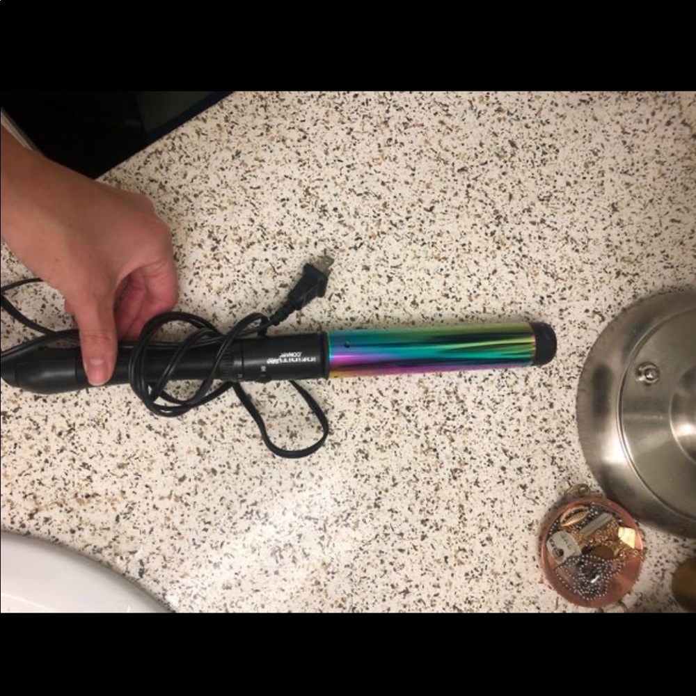 Conair curling iron